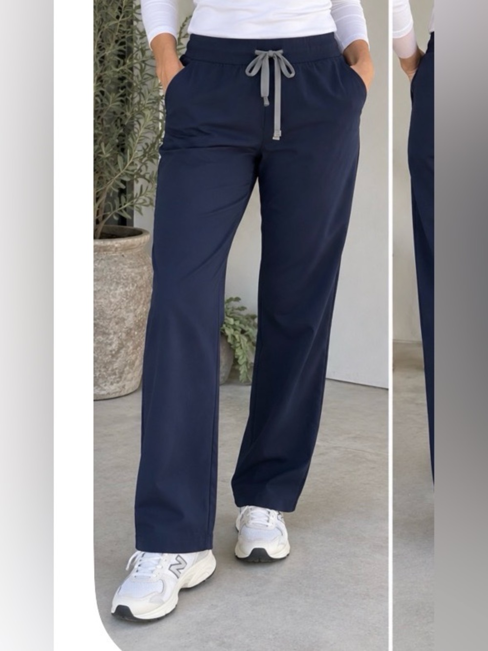 FIGS navy straight leg scrub bottoms M petite pants MP